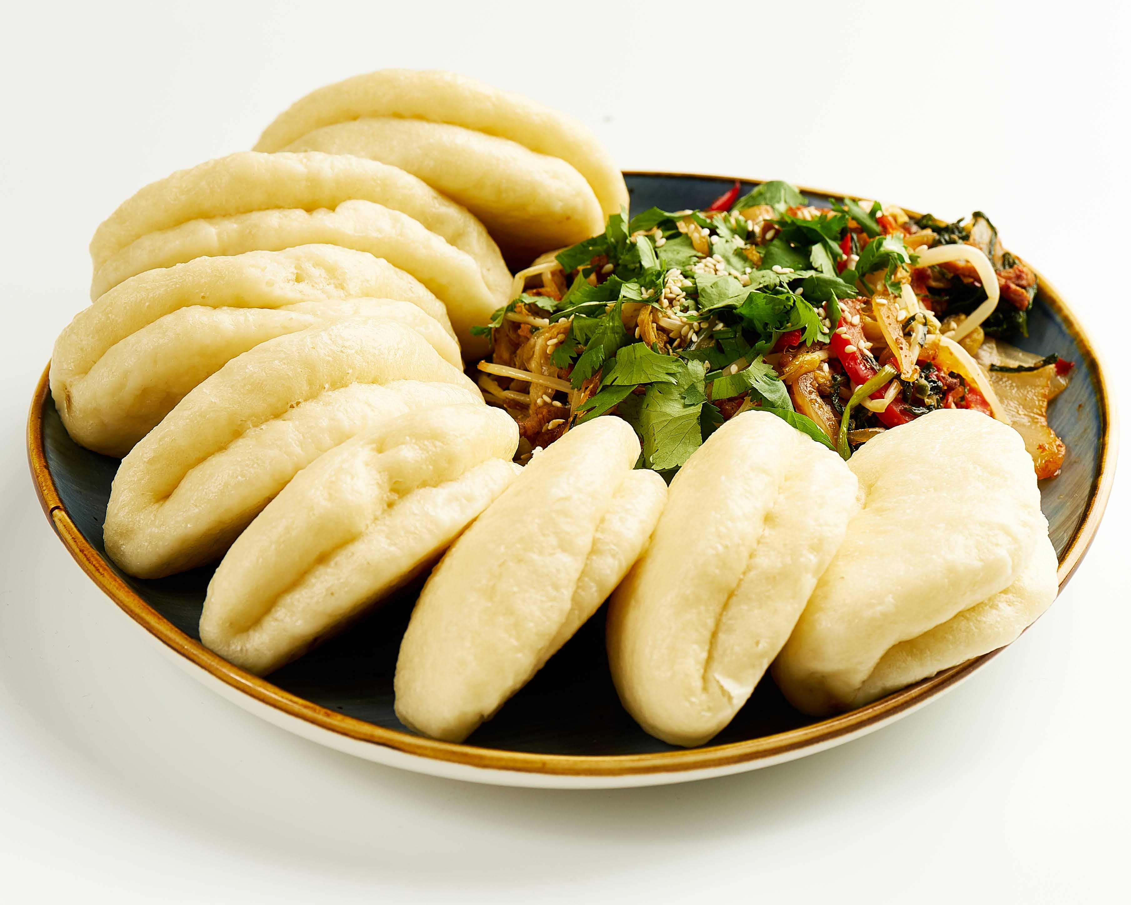 Теплый салат с пампушками